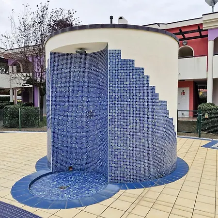 Spacious With Terraces And Fireplace Μπιμπιόνε