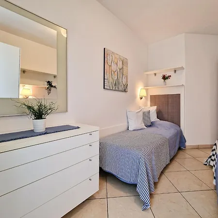 Spacious With Terraces And Fireplace * Bibione