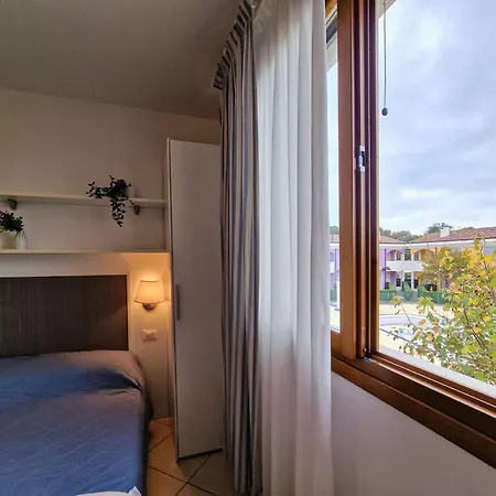 Spacious With Terraces And Fireplace Lejlighed *